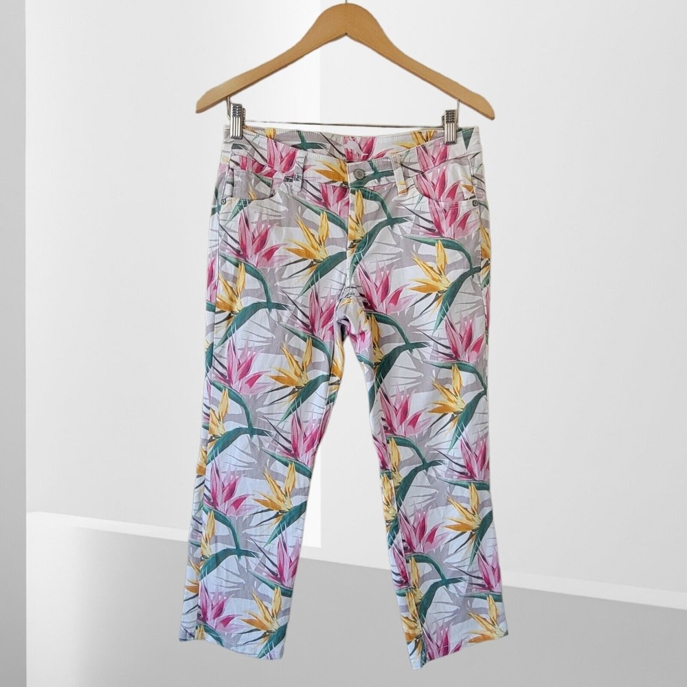 TOMMY BAHAMA Capri Pants Jeans Tropical‎ Floral Hawaiian White Floral 4